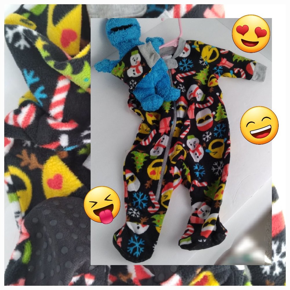 Christmas Fleece Emoji PJ Footie (Baby, Unisex 3mo), Pijama, North Pole